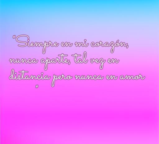 Frase romántica para WhatsApp con emoticones sobre el amor y la conexión, destacando la cercanía emocional a pesar de la distancia.