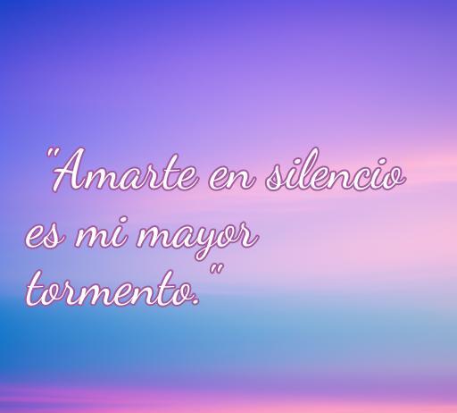 Frase inspiradora sobre el amor y el sufrimiento emocional, expresa el dolor de amar en silencio. Ideal para el tema de frases de amor dolorosas cortas.