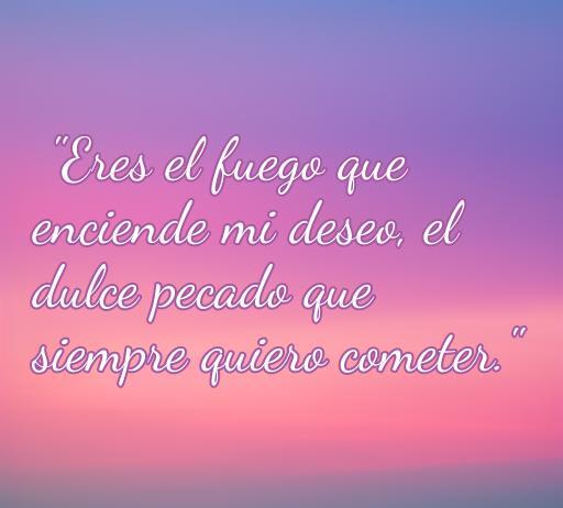 Frase romántica y picante para enamorar a tu novio, destacando el deseo y la pasión en una relación.